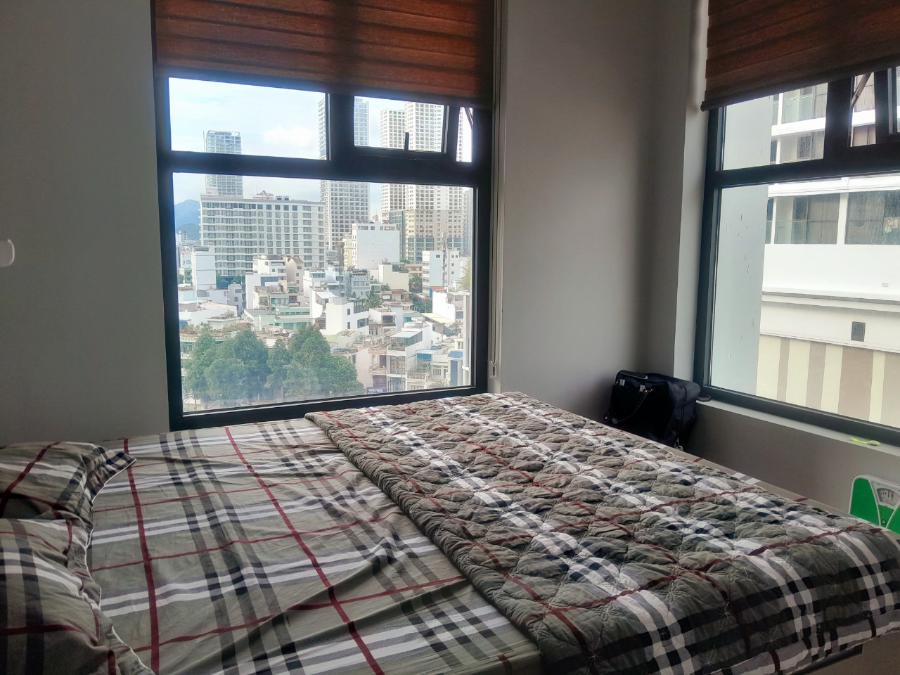 Hud Building apartment for rent | 2 bedrooms | 15 million